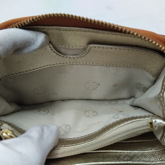 Tory Burch Camel Tan Leather Zip Around Credit Card Wristlet Wallet - Picture 13 of 16